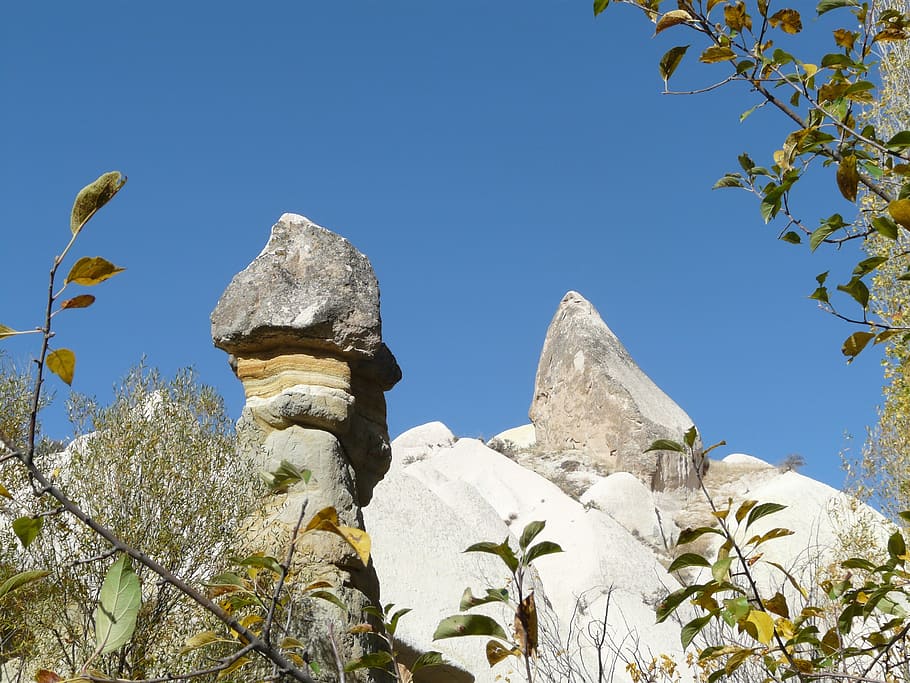 gray stones near green leafed plants, valley of roses, cappadocia, HD wallpaper