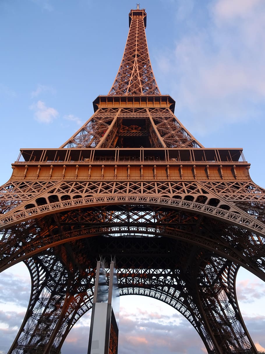 Eiffel Tower, Paris, sky, france, europe, tourism, famous, landmark HD wallpaper