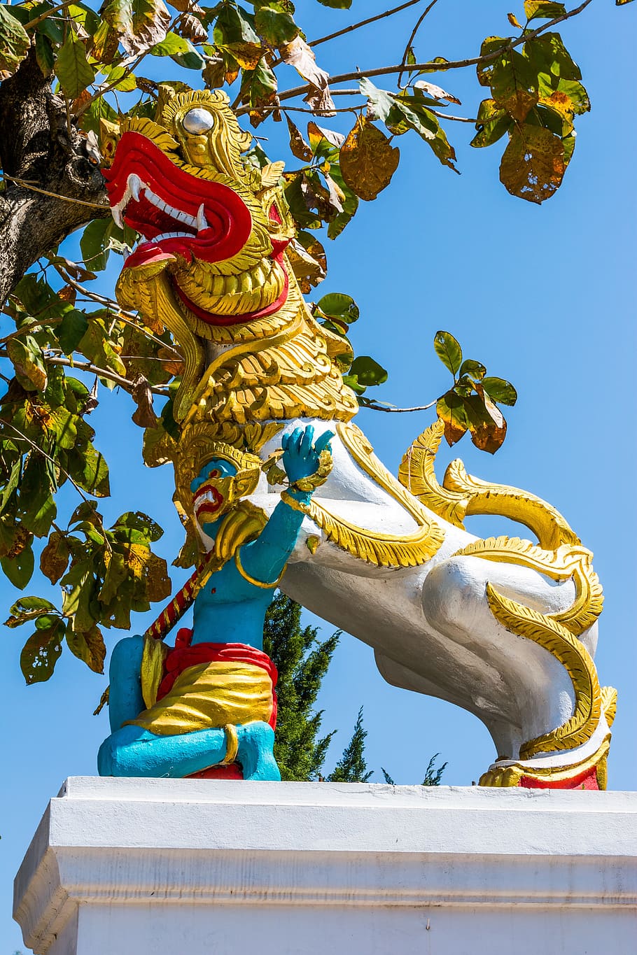 Mythical Creatures, Lion, Temple, Complex, temple complex, north thailand HD wallpaper
