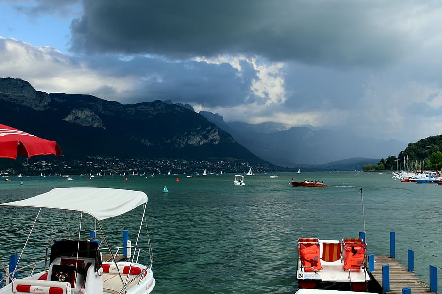 storm, thunderstorm, clouds, dark, france, annecy, water, romantic HD wallpaper