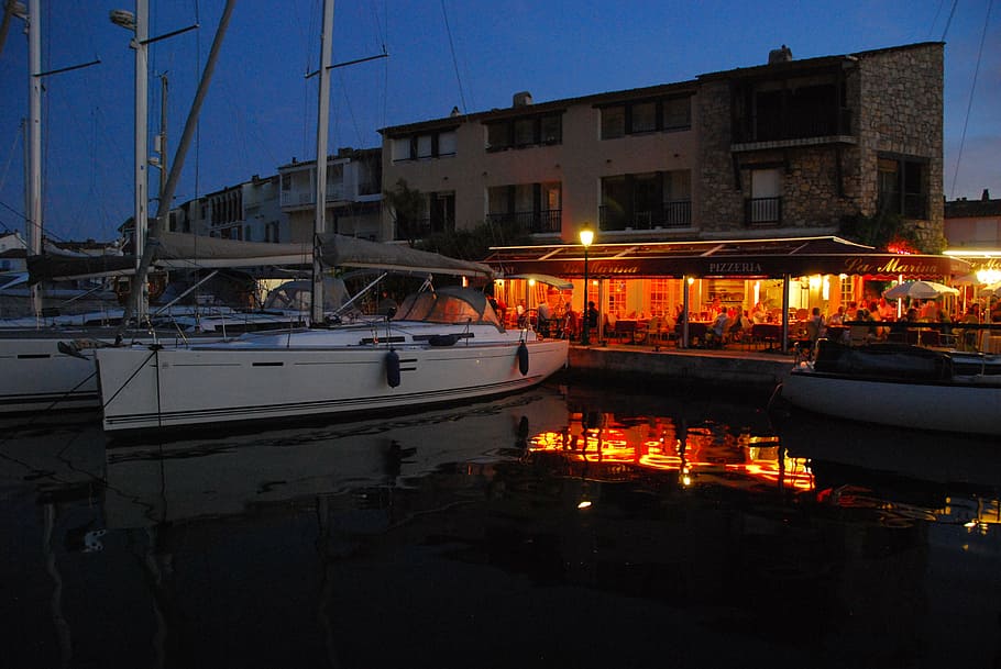 boats, evening, sea, reflection, sunset, summer, holiday, sailboats HD wallpaper