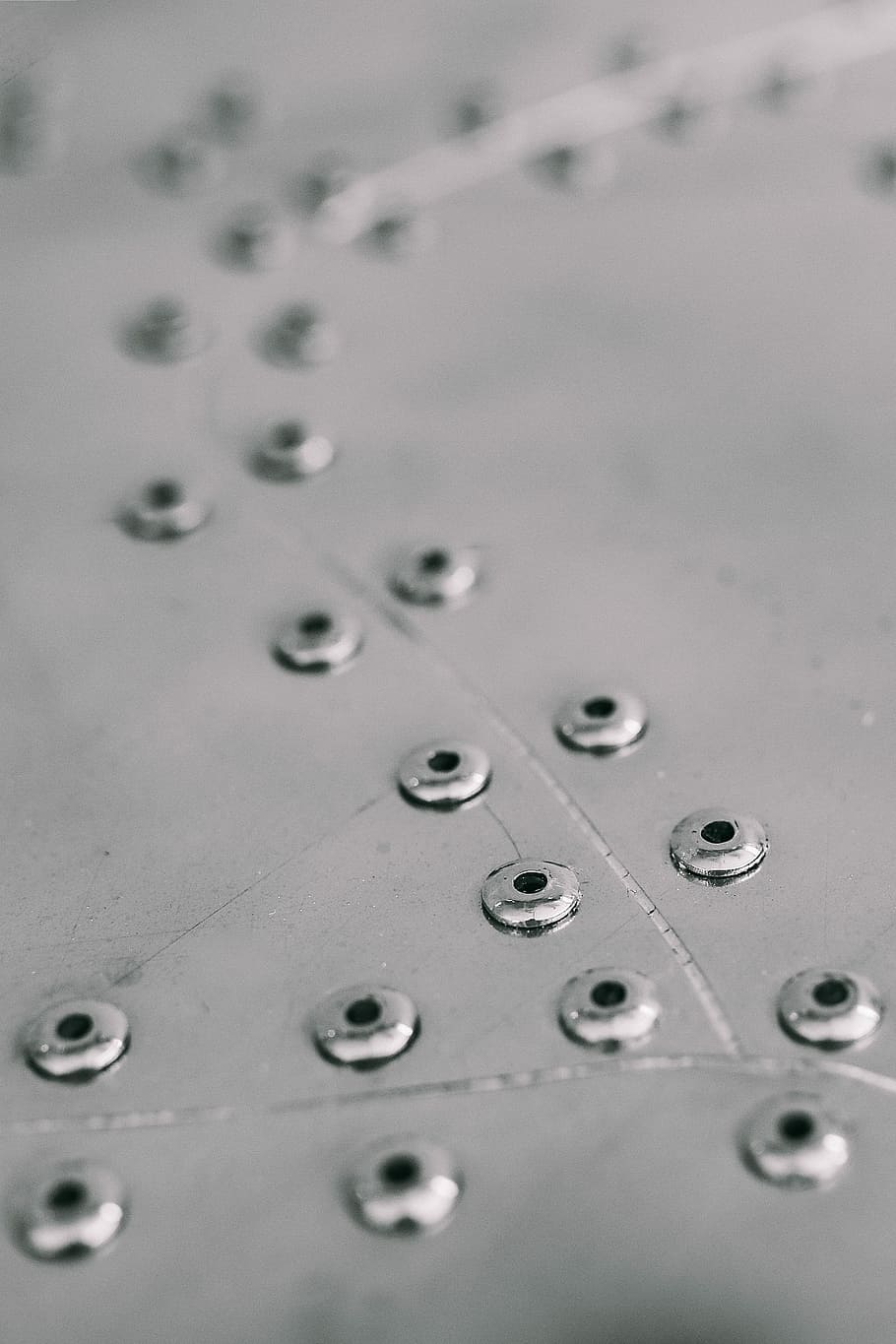 Metal plates with rivets seamless background, copy space, texture HD wallpaper