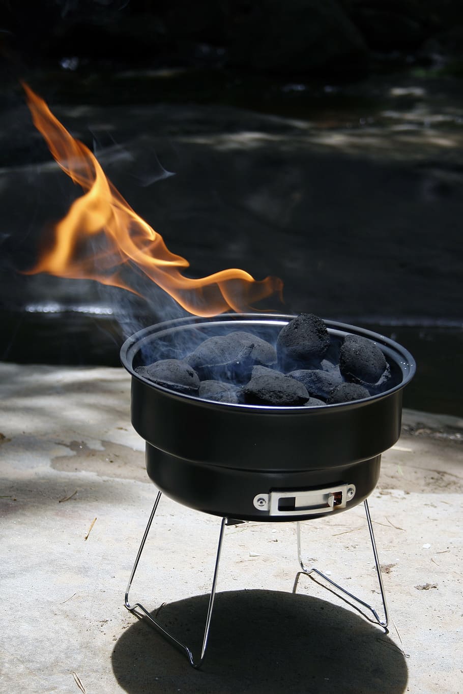 bbq, charcoal, flames, smoke, picnic, barbeque, fire - Natural Phenomenon HD wallpaper