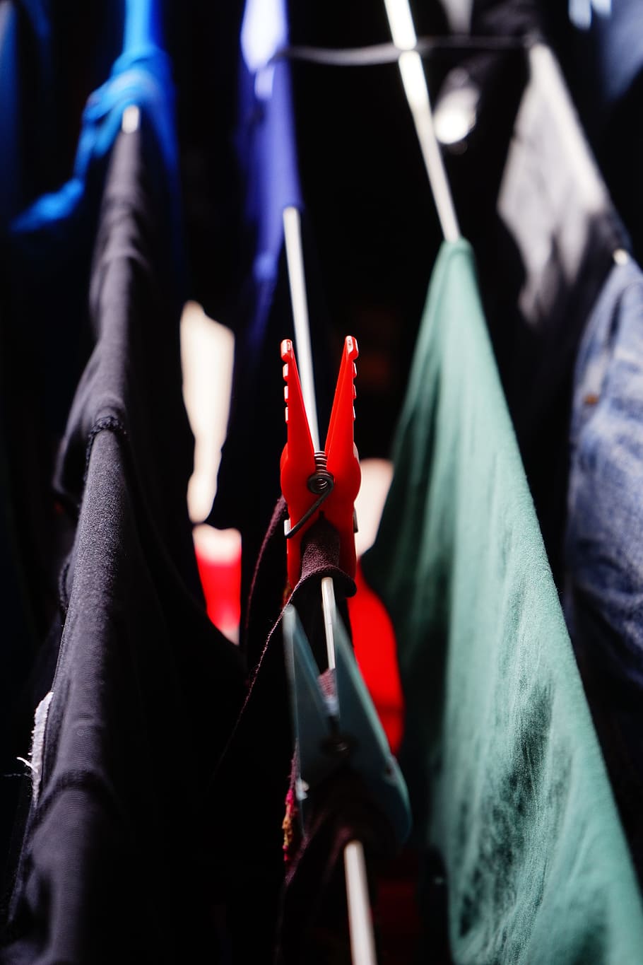 Laundry, Clothes Peg, Clip, Hang, budget, close-up, red, no people HD wallpaper
