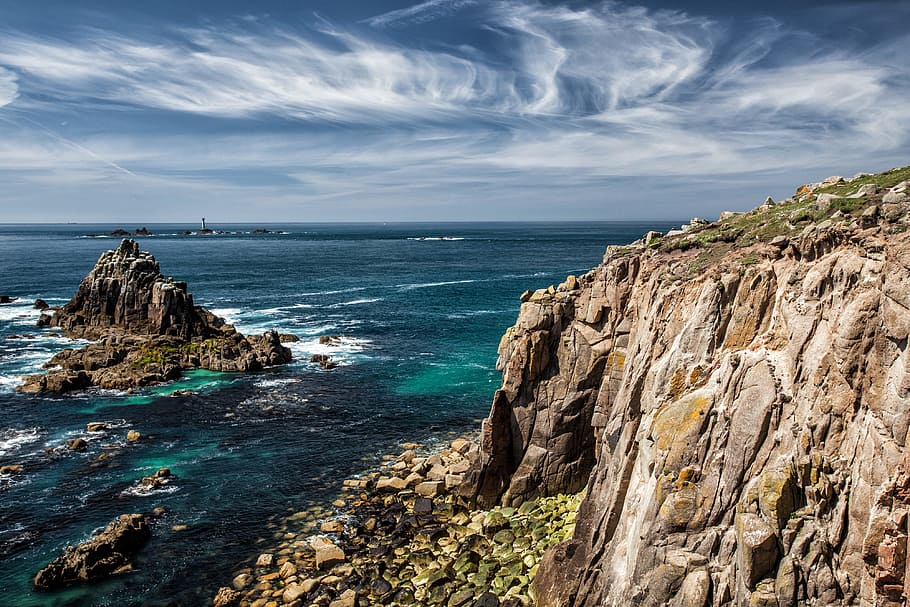 Coastal shot of rock formations in Cornwall, England. Image captured with a Canon 5D DSLR, HD wallpaper