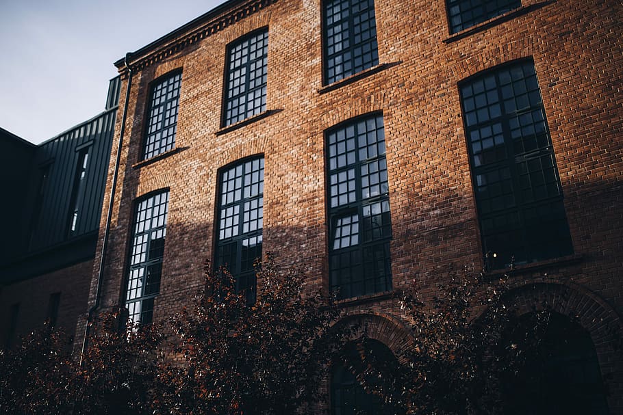 Loft Aparts - Architecture of the city of Lodz, Poland, bricks HD wallpaper