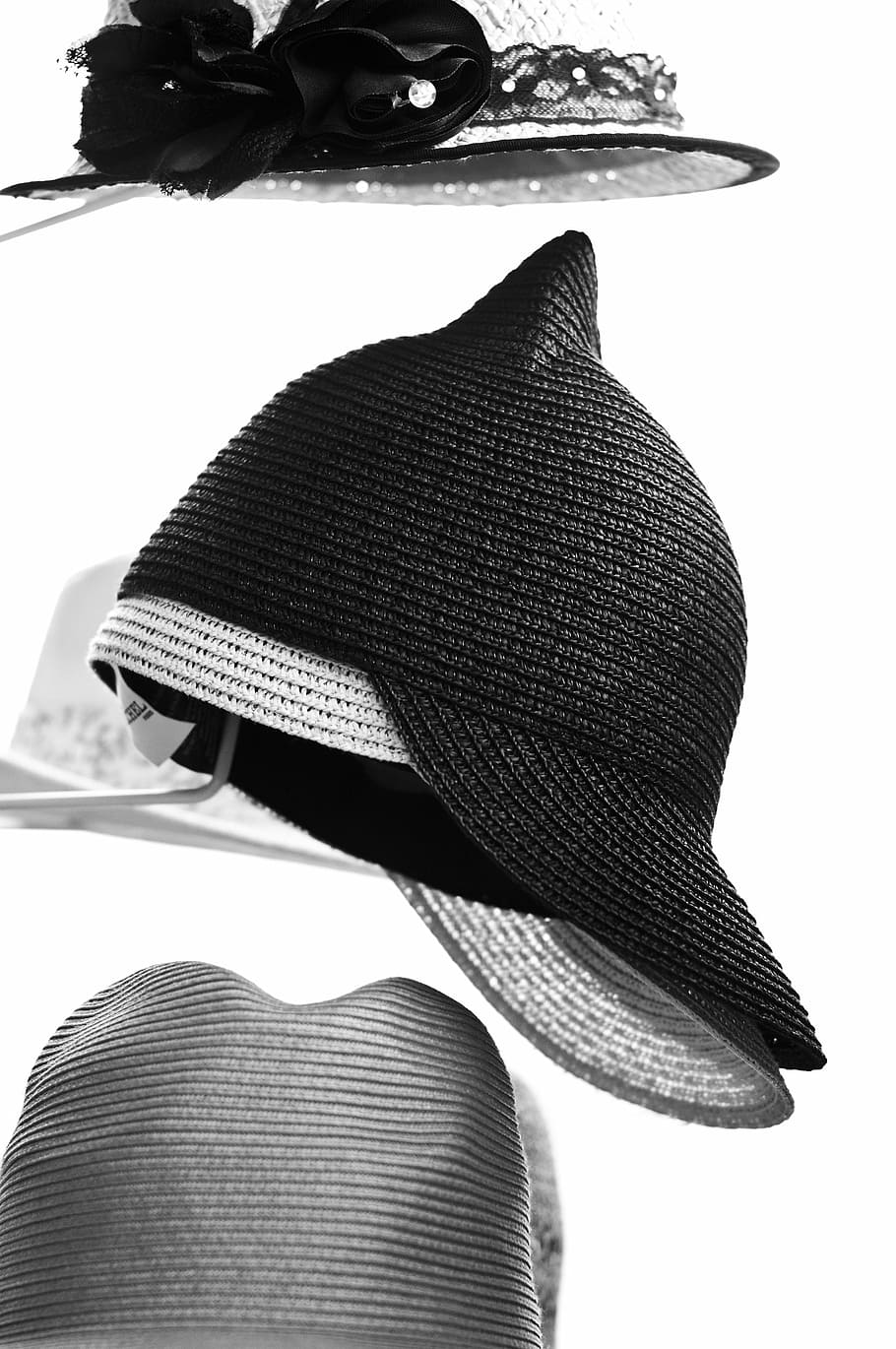 hat, black and white, cat ears, visual, fashion, female, cute HD wallpaper