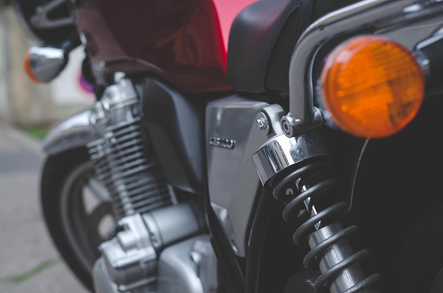 gray and red motorcycle, red and black motorcycle, brake, light HD wallpaper