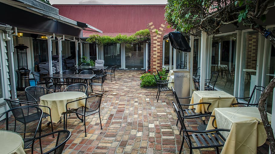 table chair set lot under during daytime, restaurant, bar, tables HD wallpaper