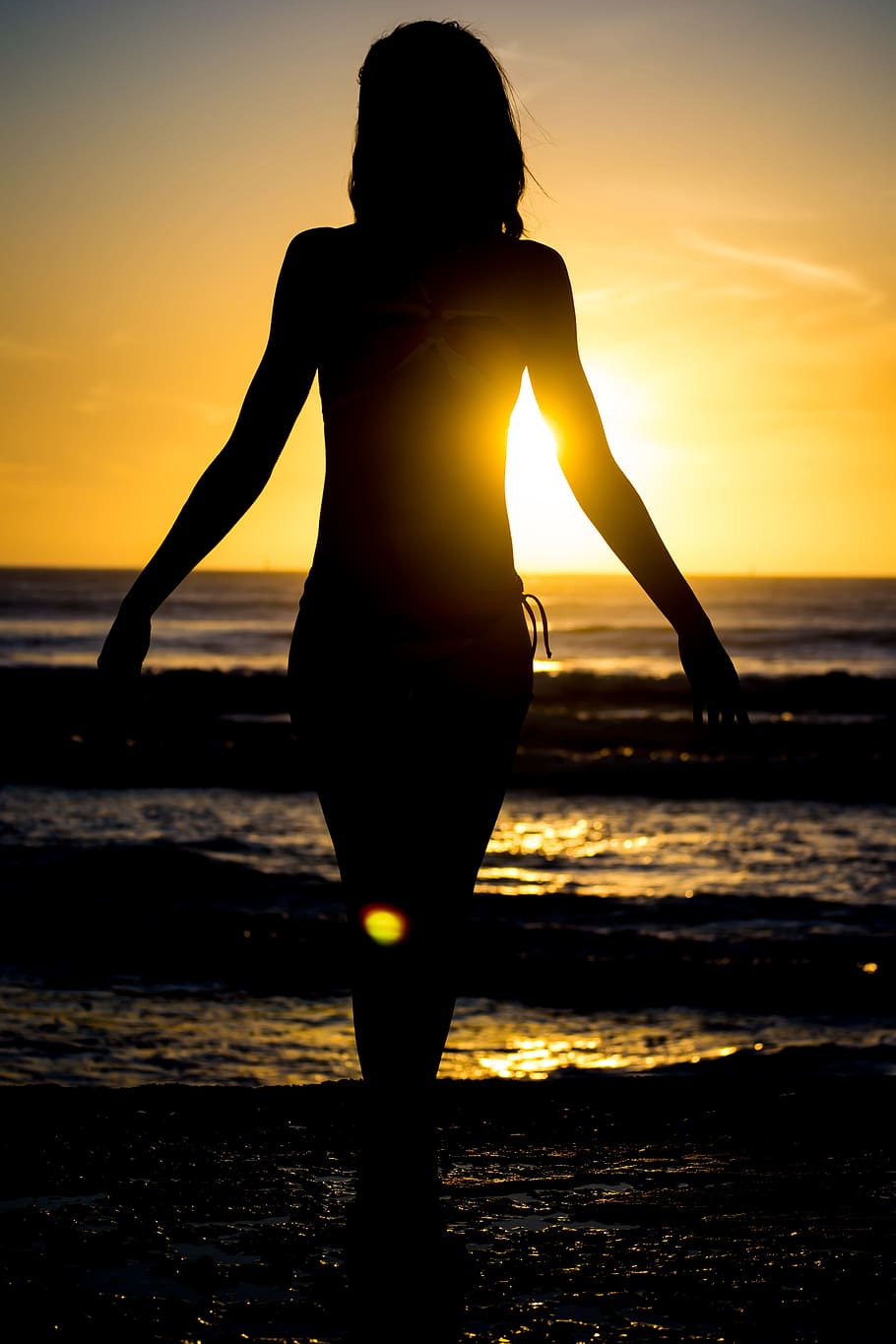 woman's silhouette in beach, sun, sunset, summer, sea, young HD wallpaper