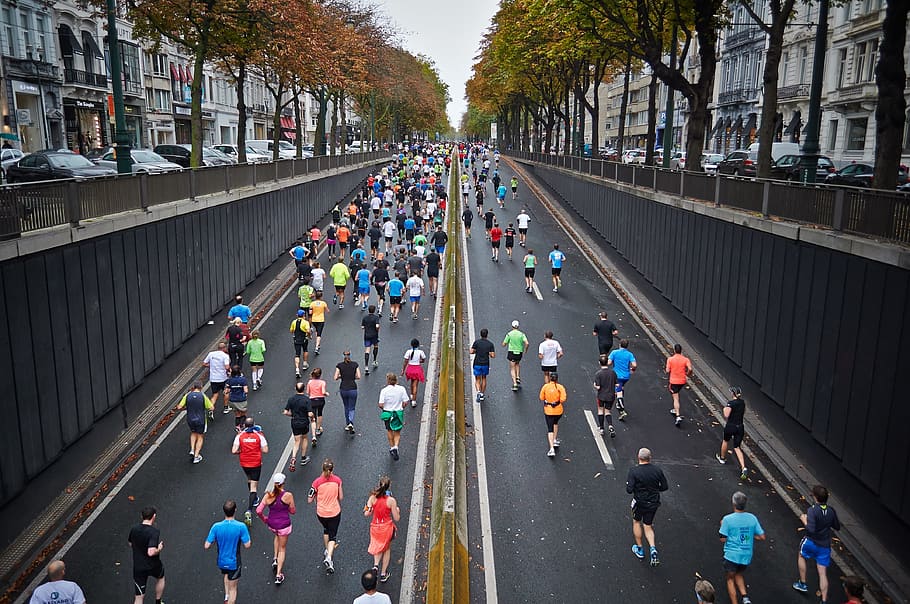 people running during daytime, street marathon, competitors, healthy