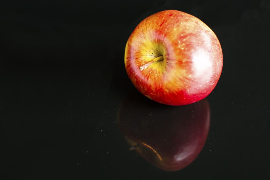 apple, red, red apple, fruit, sweet, delicious, juicy, healthy eating HD wallpaper