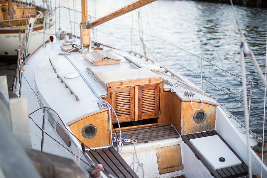 photography of yacht on river, boat, docked, vessel, harbor HD wallpaper