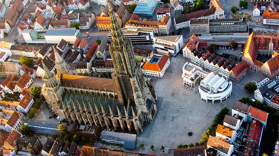 aerial photography of Sagrada Familia at daytime, Ulm Cathedral