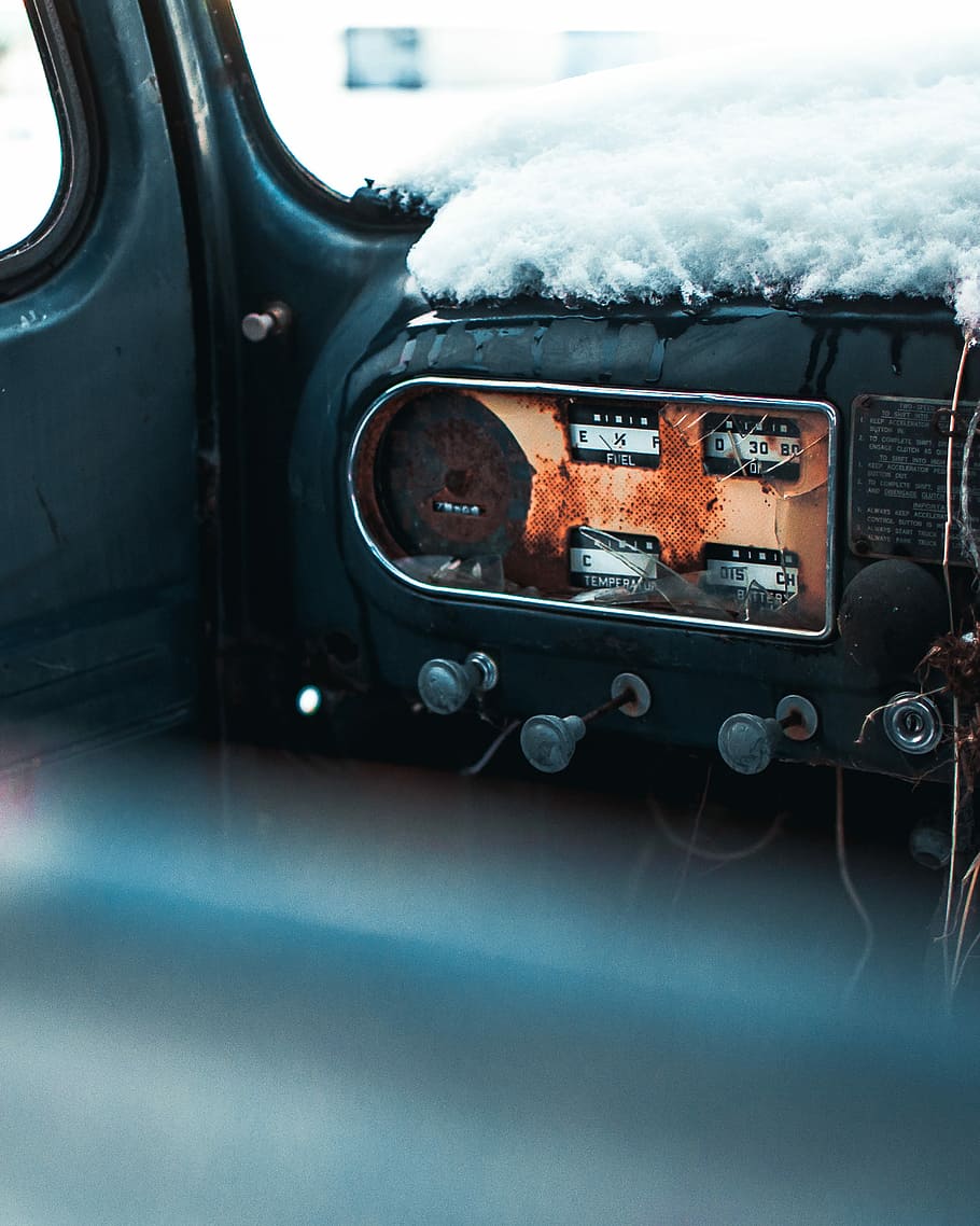 car with snow cover, person sitting inside car, vehicle, old HD wallpaper
