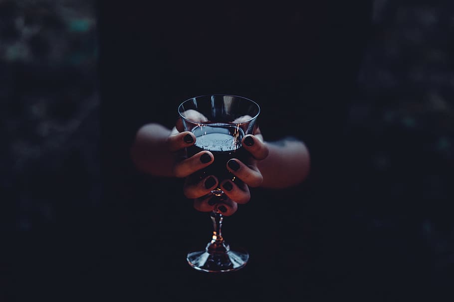 hands, woman, dark, alcohol, blur, drink, glass, holding, indoors HD wallpaper