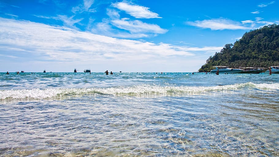 sea, mountain, clouds, water, sky, cloud - sky, beach, beauty in nature HD wallpaper