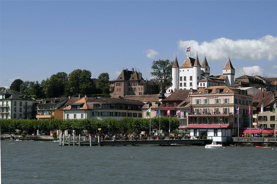 Shoreline Buildings with castle in Nyon, Switzerland, photos, HD wallpaper