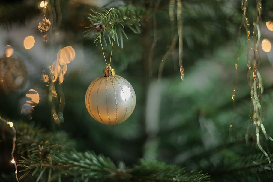 christmas, tree, lights, ball, decor, ornaments, holiday, season HD wallpaper