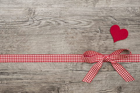 white and red checked pattern ribbon, map, postcard, greeting HD wallpaper