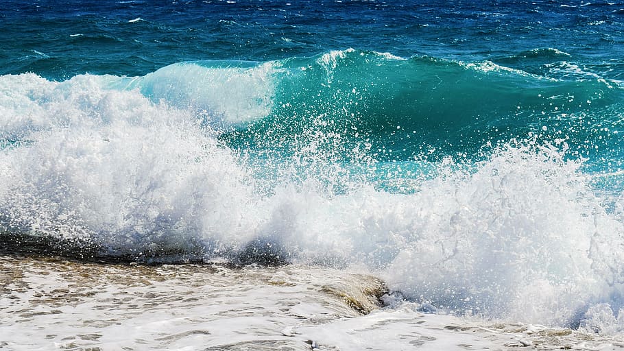 wave, smashing, foam, spray, sea, nature, wind, power, splash HD wallpaper