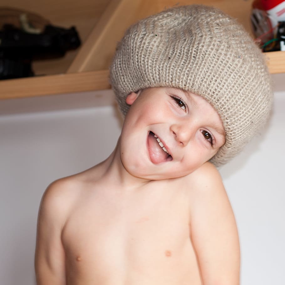 hat, wool, portrait, child, smile, language, smiling, childhood HD wallpaper