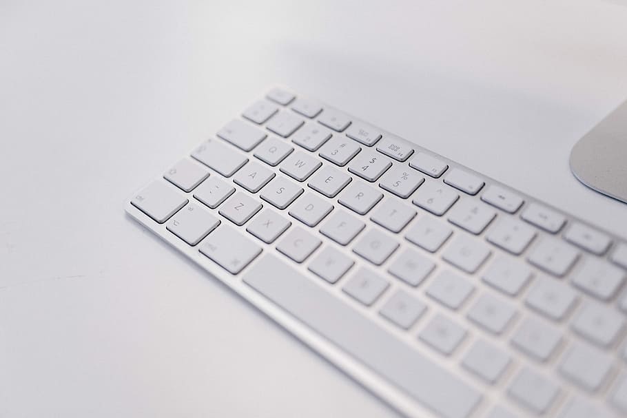 Details of Apple iMac, computers, tech, technolofy, keyboard