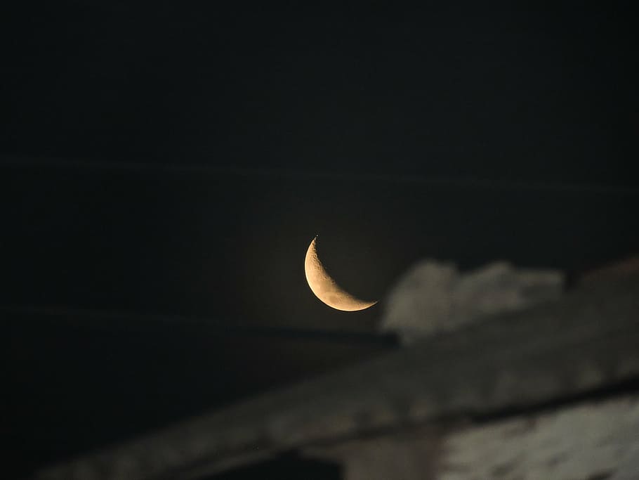 moon, waning, sky, night, astronomy, space, crescent, half moon HD wallpaper