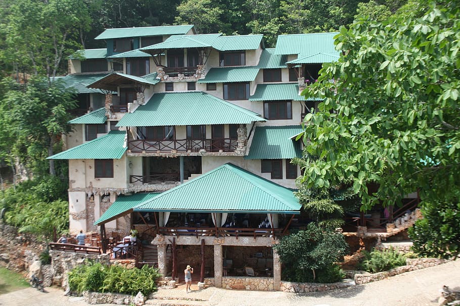 hotel, jungle, trees, slope, nature, forest, idyllic, romantic HD wallpaper