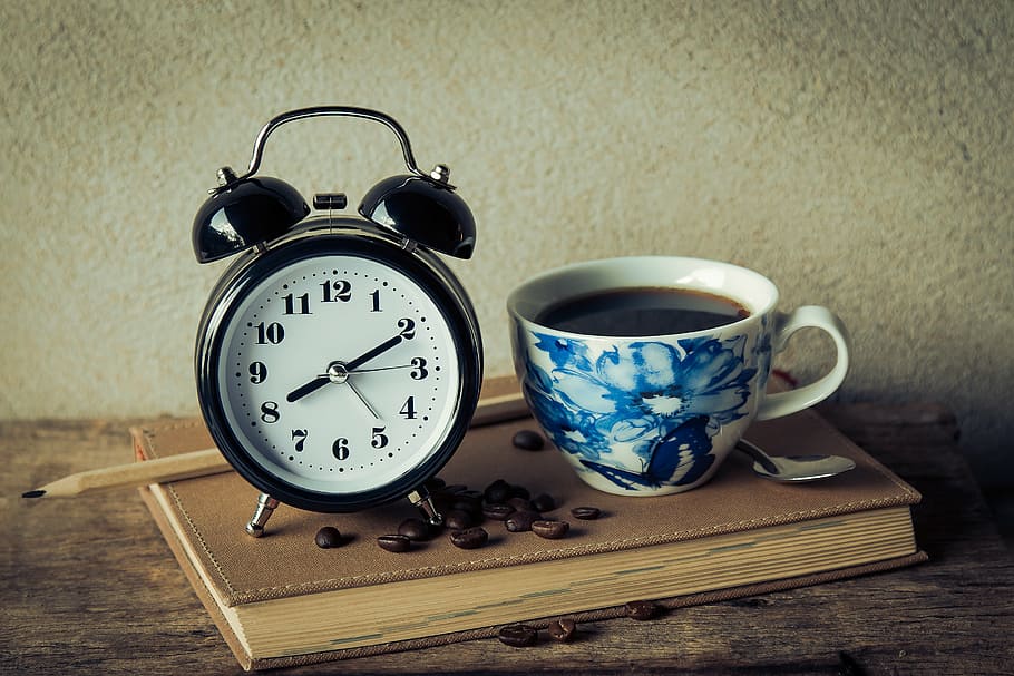 filled white and blue floral ceramic cup with alarm clock, vintage, HD wallpaper