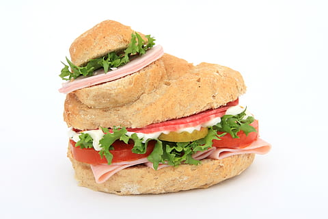 baloney sandwich with lettuce and tomato, bread, brown, bun HD wallpaper