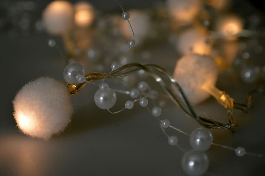 Background, Image, Light, Balls, Beads, background image, chain HD wallpaper