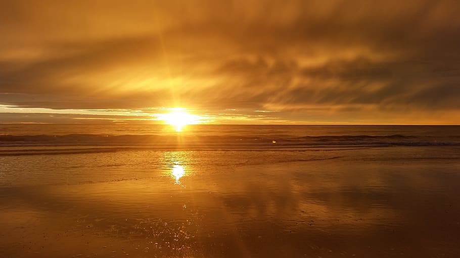 Sun, Sand, Ocean, Beach, bright, summer, water, sea, happy HD wallpaper