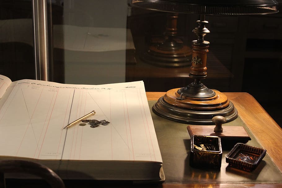 pen, notebook, the work, bank, museum, indoors, no people, wood - material HD wallpaper