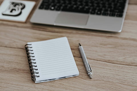 Inspirational cards with quotes and an empty notebook, notepad HD wallpaper