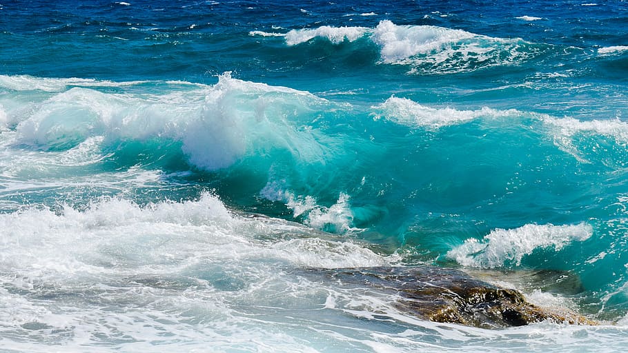 blue ocean waves during daytime, smashing, foam, spray, sea HD wallpaper