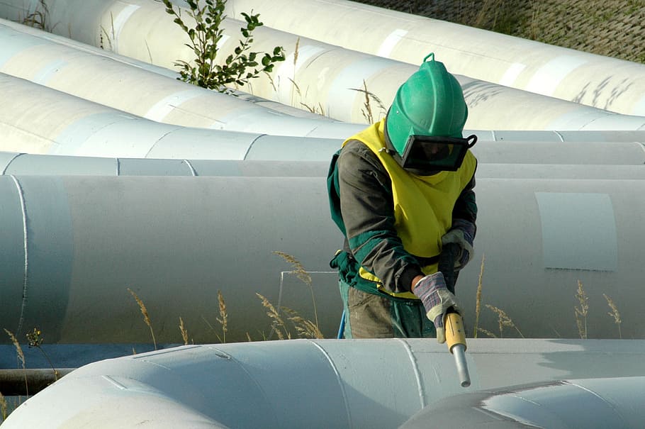 Pipe, Protection, Blasting, Worker, repair, painting, one person HD wallpaper