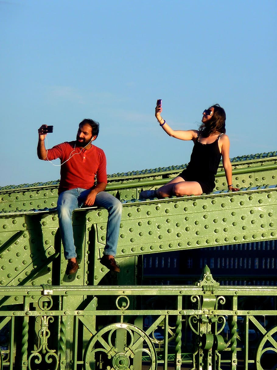 bridge, sunlight, cozy, sky, selfie, photography, day s, young HD wallpaper