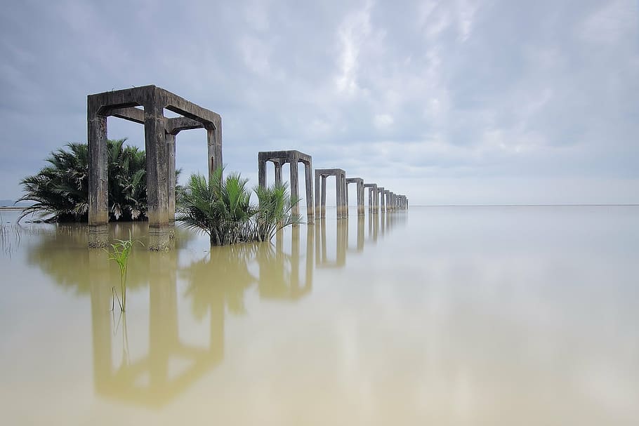 landscape photo of frames on body of water, monument, bridge HD wallpaper