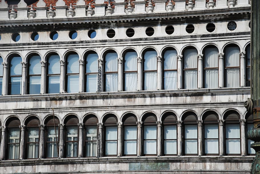 piazza, venice, window, architecture, europe, building Exterior HD wallpaper