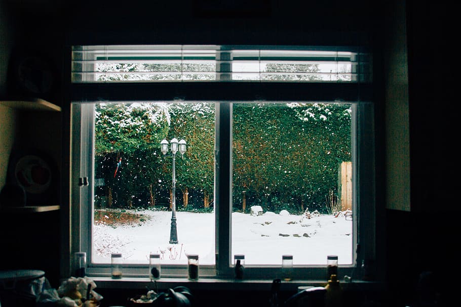 clear glass window, silhouette photography of windowpane during winter HD wallpaper