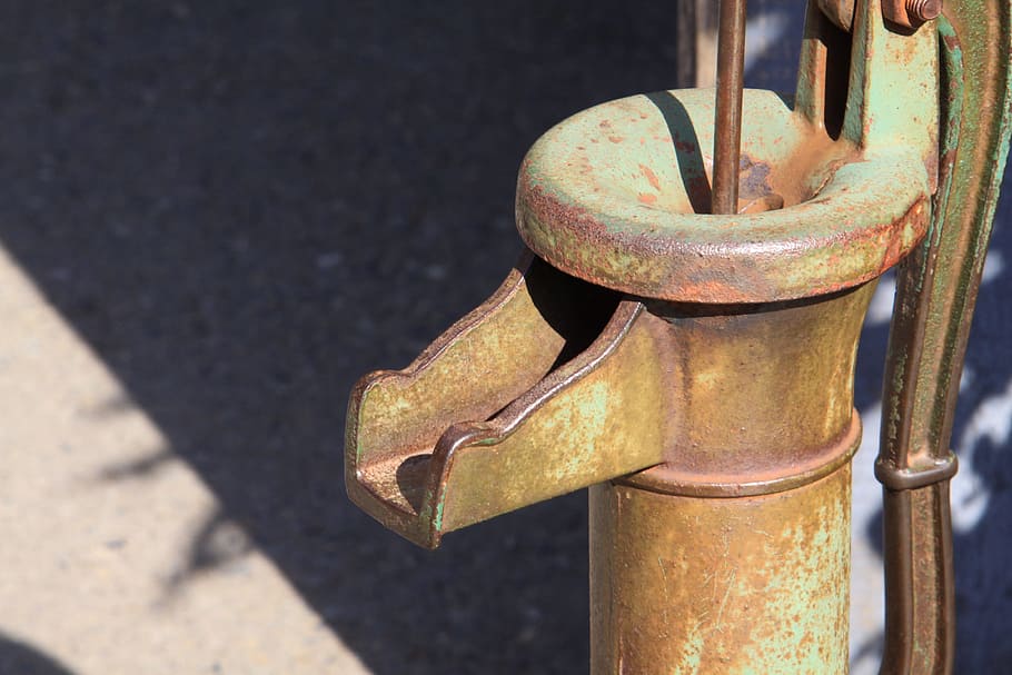pump, water, old, metal, no people, day, sunlight, high angle view HD wallpaper