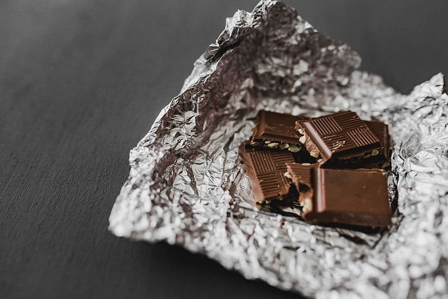 White and nut chocolate bars, brown, sweets, nuts, confectionery HD wallpaper