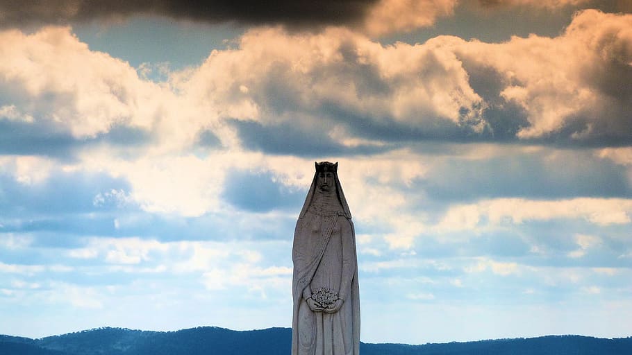 statue, back light, clouds, sun, outlook, monument, cloud - sky HD wallpaper