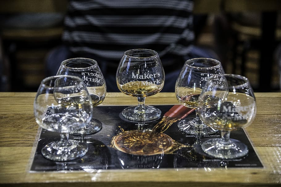 Five Taste Testing Glasses at Maker's Mark Distillery, bourbon, HD wallpaper