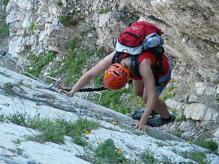 person climbs mountain, steep, descent, climbing, climber, bergtour HD wallpaper