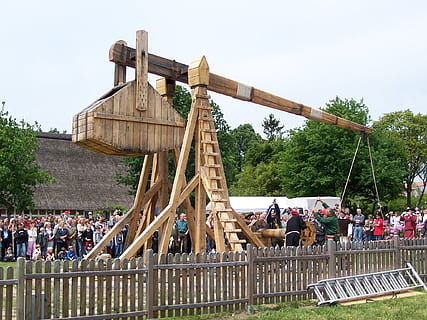 blide, catapult, middle ages, people, crowd, real people, group of people HD wallpaper