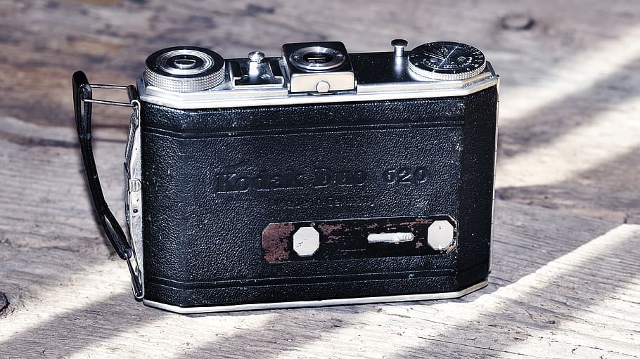 Camera, Wooden Table, Old, Antique, photography, photo camera HD wallpaper