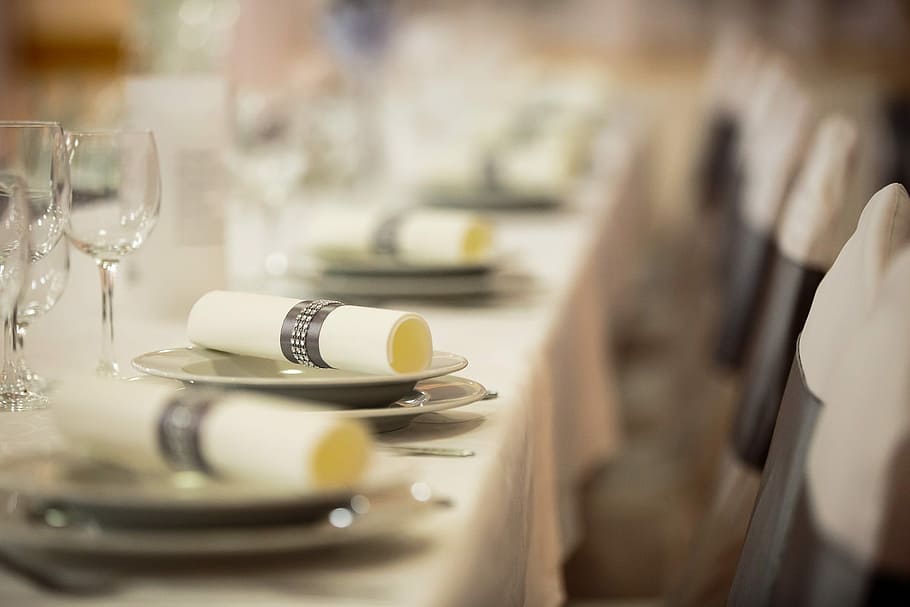 restaurant, cutlery, glass, wineglass, drink, selective focus HD wallpaper