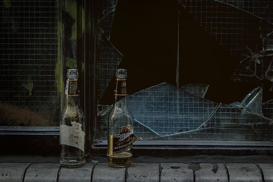 bottle, drinks, alcohol, vodka, beer, glass, built structure HD wallpaper